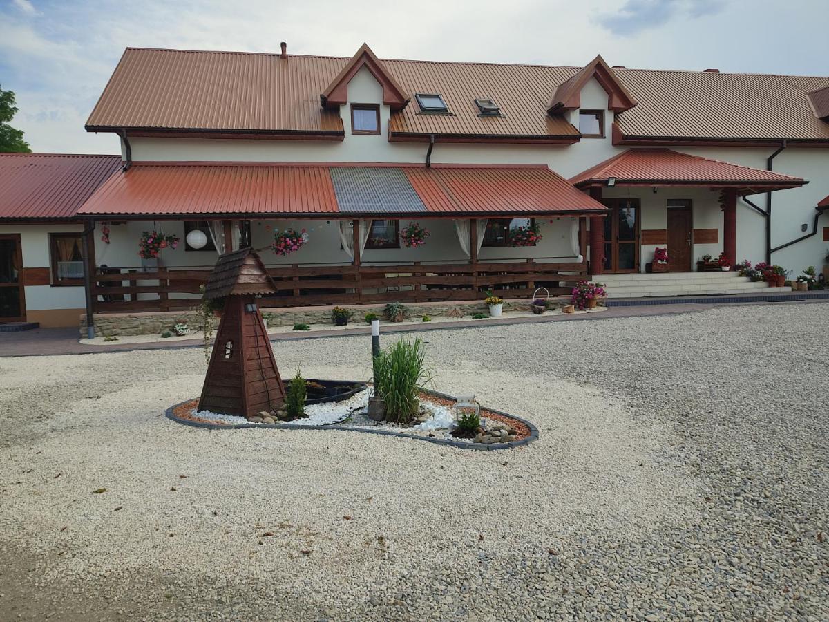 Agrowczasy Nad Stawem Villa Gartatowice Buitenkant foto