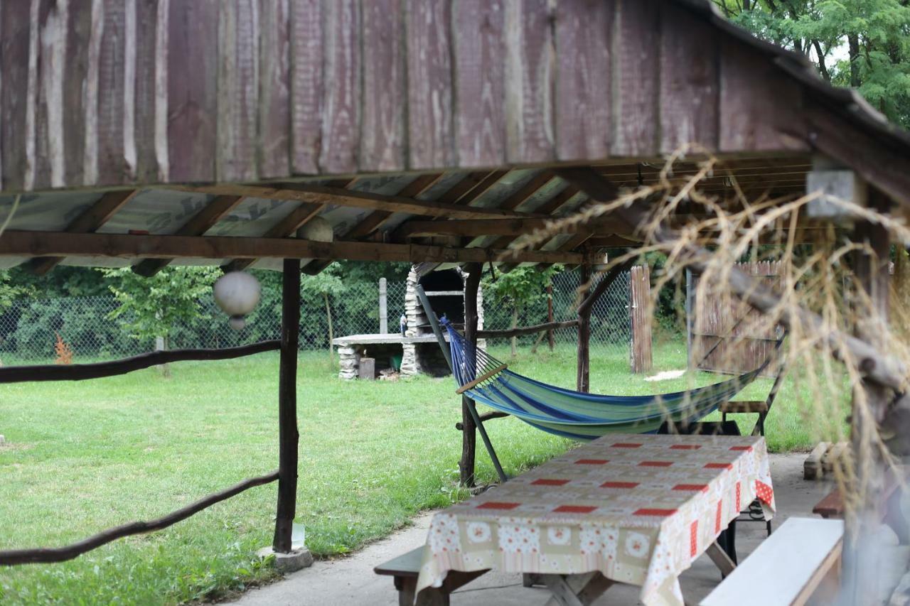 Agrowczasy Nad Stawem Villa Gartatowice Buitenkant foto
