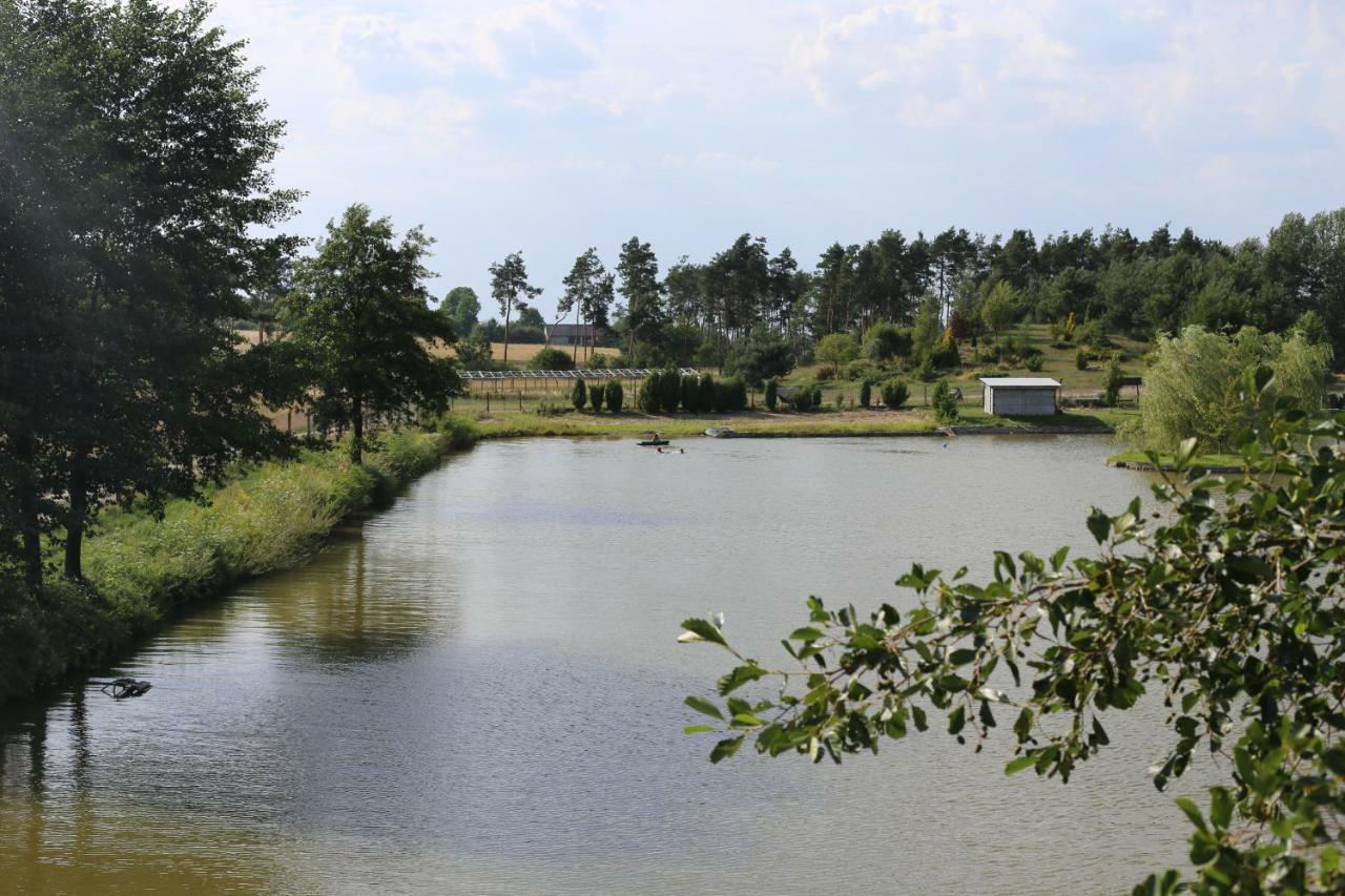 Agrowczasy Nad Stawem Villa Gartatowice Buitenkant foto